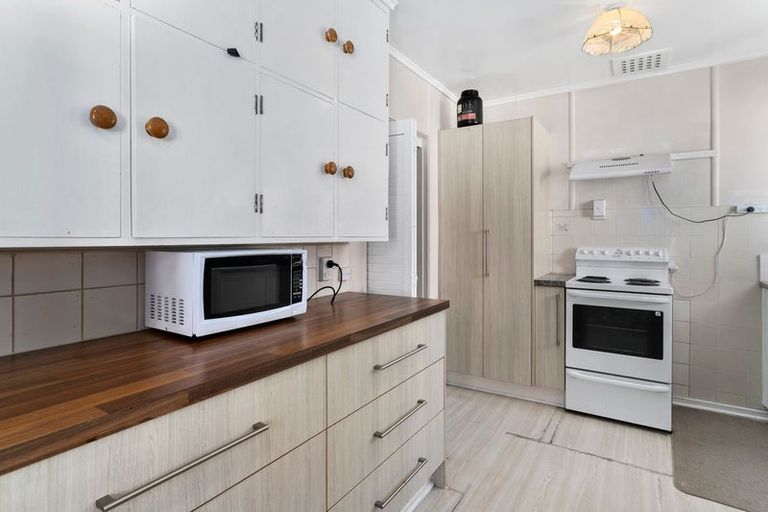 Photo of property in 12 Anzac Road, Gate Pa, Tauranga, 3112