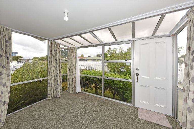 Photo of property in 2/2 Loreto Place, Hornby, Christchurch, 8042
