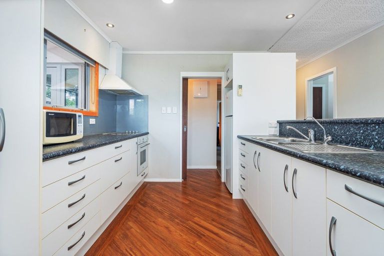 Photo of property in 53 Robinson Road, Whitianga, 3510