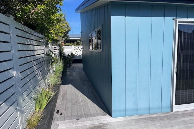 Photo of property in 79 Charles Street, Westshore, Napier, 4110