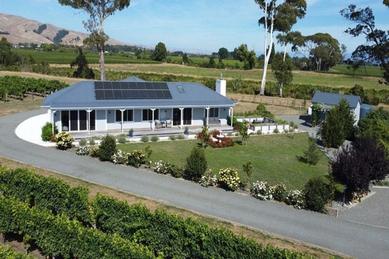 Photo of property in 29 Hardings Road, Riverlands, Blenheim, 7274