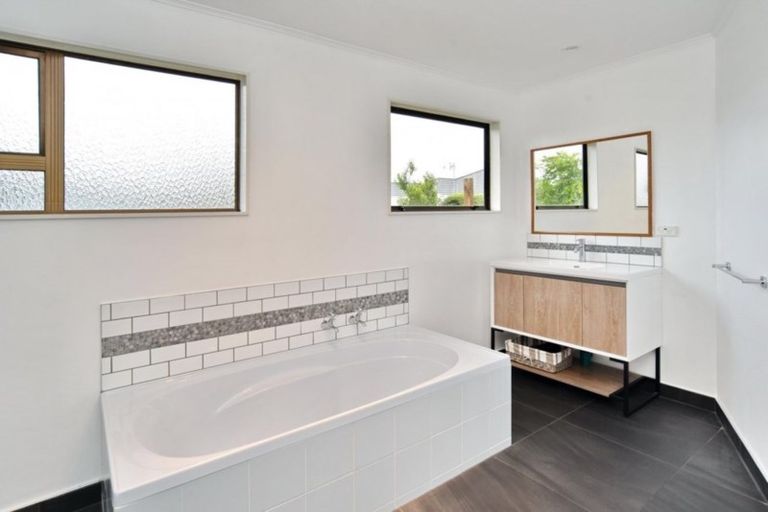 Photo of property in 23a Buckleys Road, Rangiora, 7400