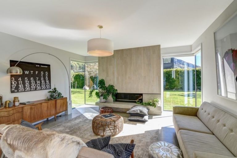 Photo of property in 29 Mathias Terrace, Arthurs Point, Queenstown, 9371