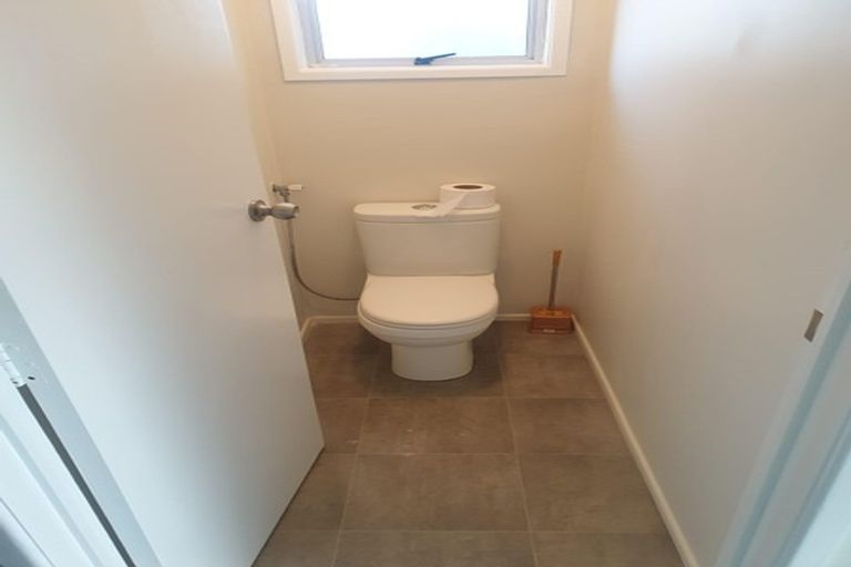 Photo of property in 290 Mahia Road, Weymouth, Auckland, 2103