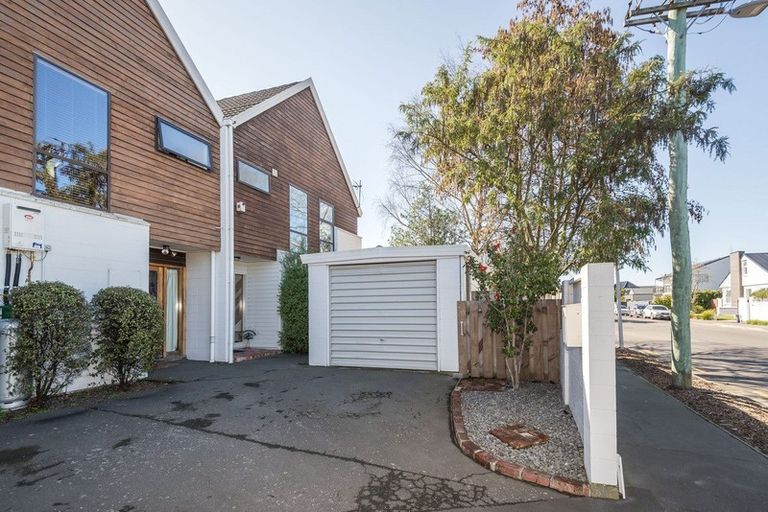 Photo of property in 2/1 Winchester Street, Merivale, Christchurch, 8014
