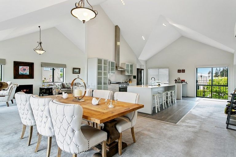 Photo of property in 20 Chateau Crescent, Rangatira Park, Taupo, 3330