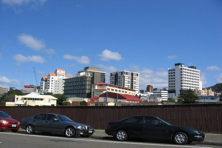 Photo of property in 15/28 Hobson Street, Thorndon, Wellington, 6011