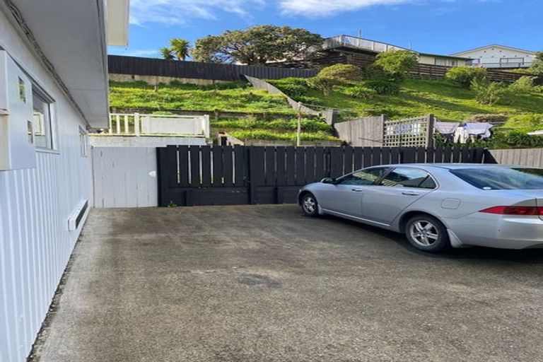Photo of property in 44 Melrose Road, Island Bay, Wellington, 6023