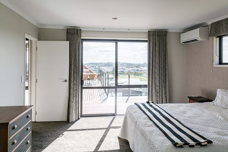 Photo of property in 5 Tokerau Crescent, Pukekohe, 2120