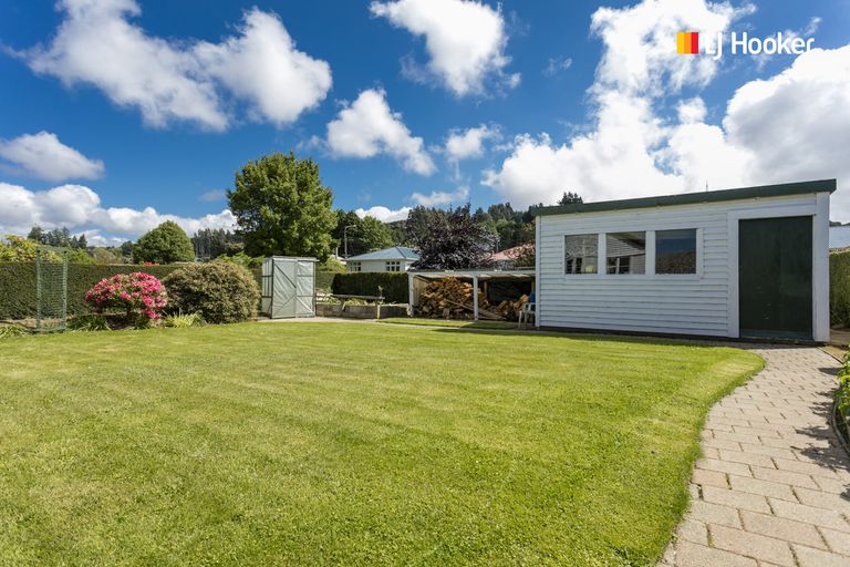 Photo of property in 38 Balmain Street, Halfway Bush, Dunedin, 9010