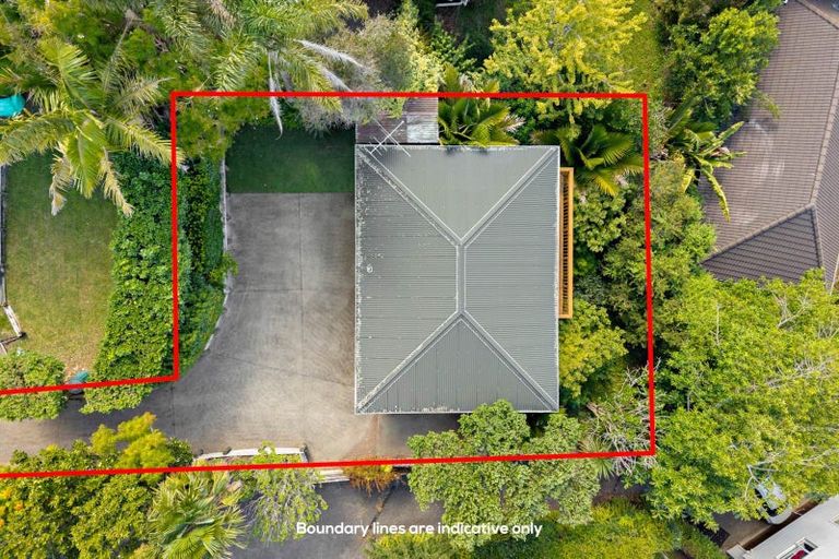 Photo of property in 899a East Coast Road, Northcross, Auckland, 0632