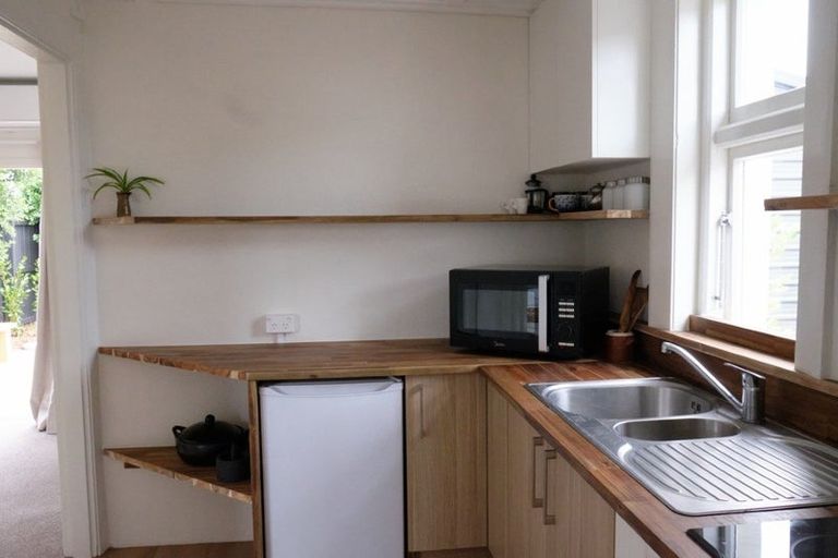 Photo of property in 2/76 Oram Avenue, New Brighton, Christchurch, 8061