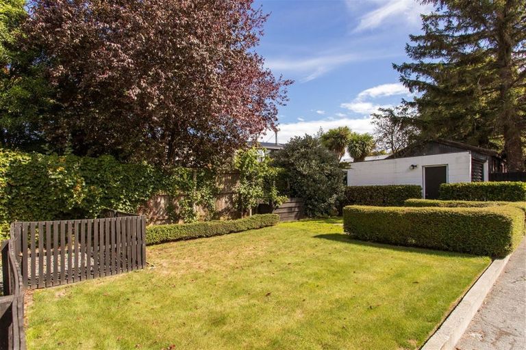 Photo of property in 31 Wadeley Road, Ilam, Christchurch, 8041