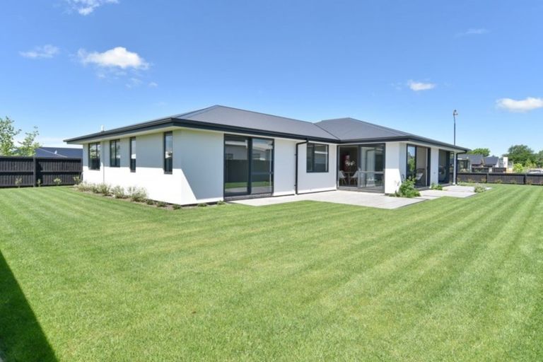 Photo of property in 6 Salisbury Avenue, Rangiora, 7400