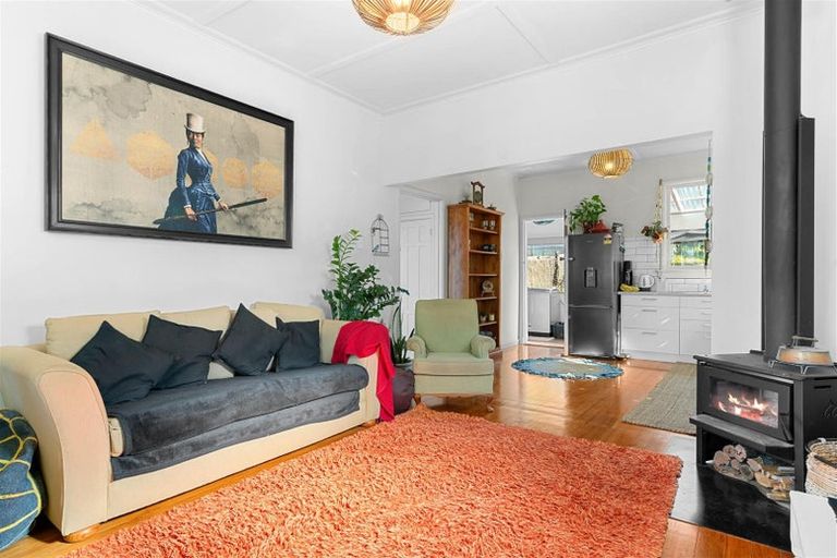 Photo of property in 9 Marshall Road, Kaiwaka, 0573