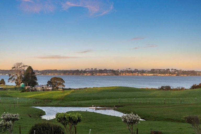 Photo of property in 96 Westhead Road, Pollok, Waiuku, 2683