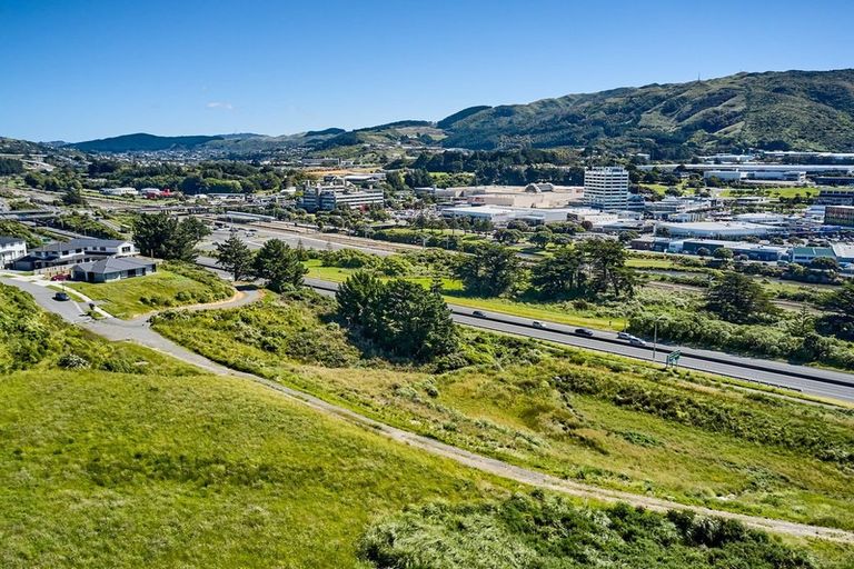 Photo of property in 16a Omaka Place, Aotea, Porirua, 5024