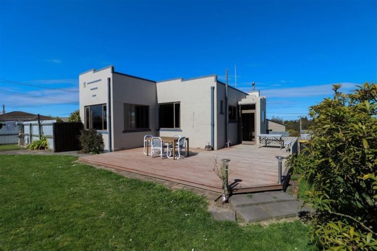 Photo of property in 35 Mowbray Street, Watlington, Timaru, 7910
