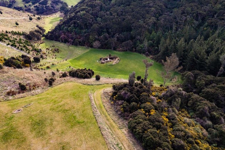 Photo of property in 27 Kayforce Road, Ocean View, Dunedin, 9035