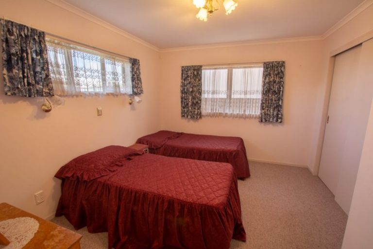 Photo of property in 60a Pitau Road, Mount Maunganui, 3116