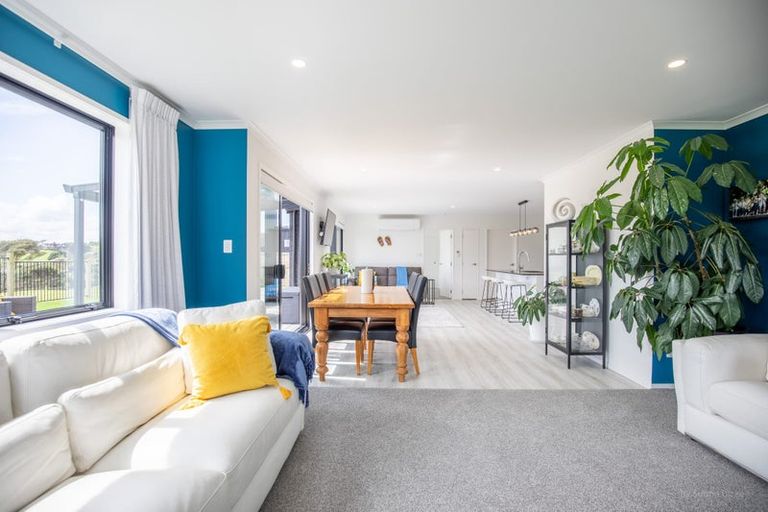 Photo of property in 15 Ruruhi Street, Raglan, 3225