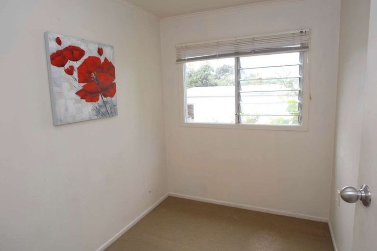 Photo of property in 2/58 Hastings Road, Mairangi Bay, Auckland, 0630