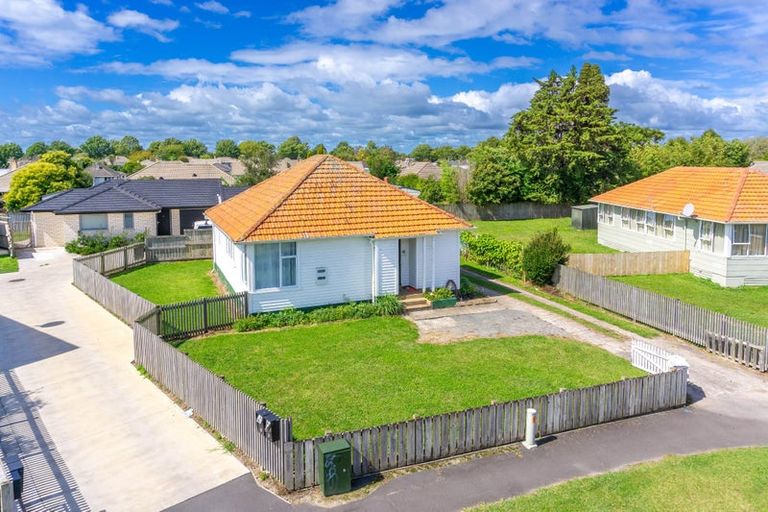 Photo of property in 37 Ross Crescent, Fairfield, Hamilton, 3214