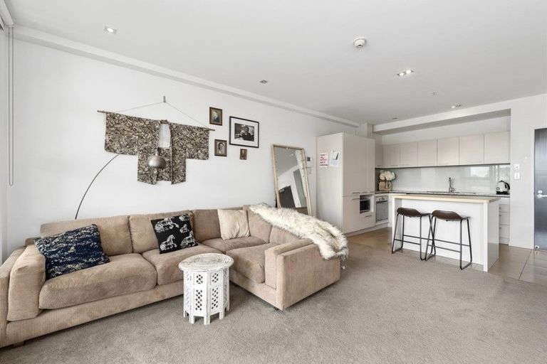 Photo of property in Maison Apartments, 108/16 Huron Street, Takapuna, Auckland, 0622