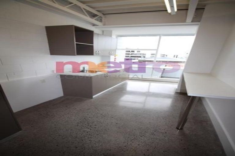 Photo of property in 1b/6 Kingdon Street, Newmarket, Auckland, 1023