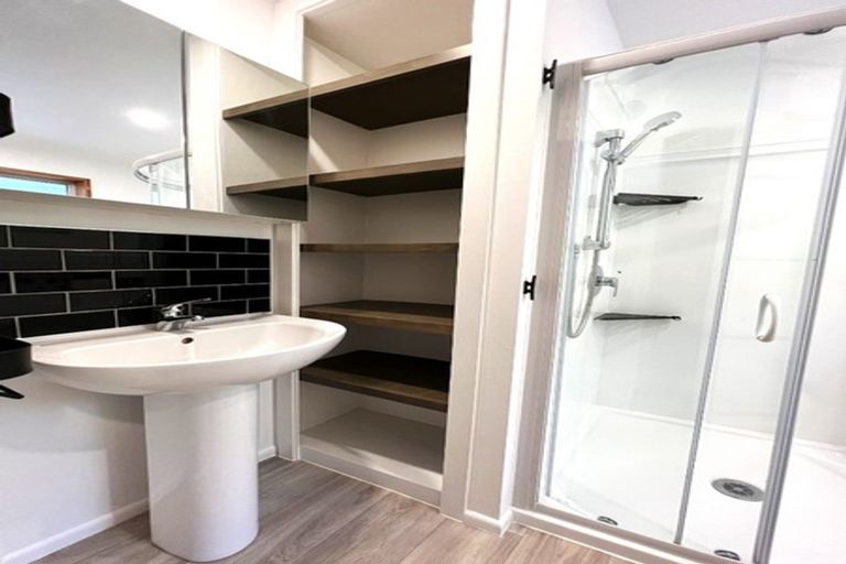 Photo of property in 1/516 Linwood Avenue, Woolston, Christchurch, 8062