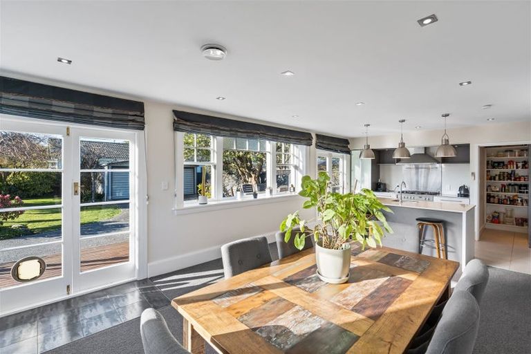 Photo of property in 96 Petrie Street, Richmond, Christchurch, 8013