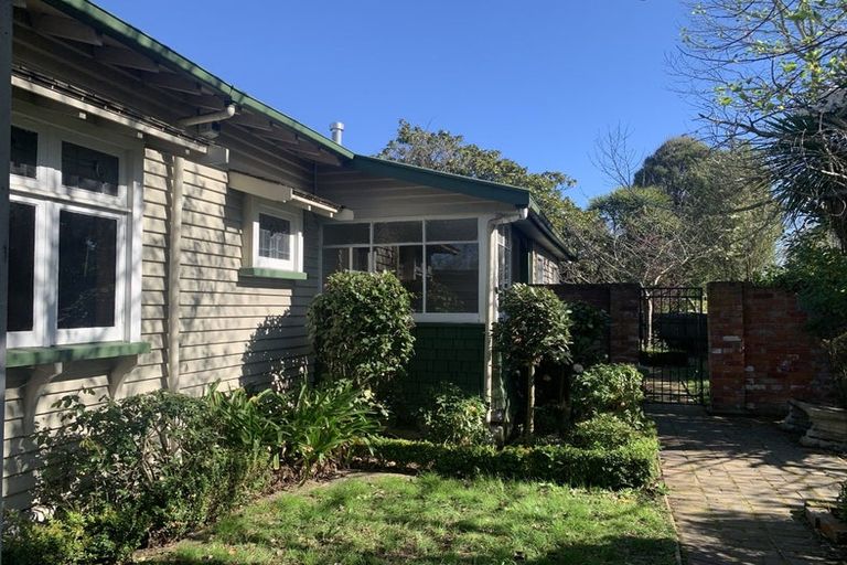 Photo of property in 231 Springfield Road, St Albans, Christchurch, 8014