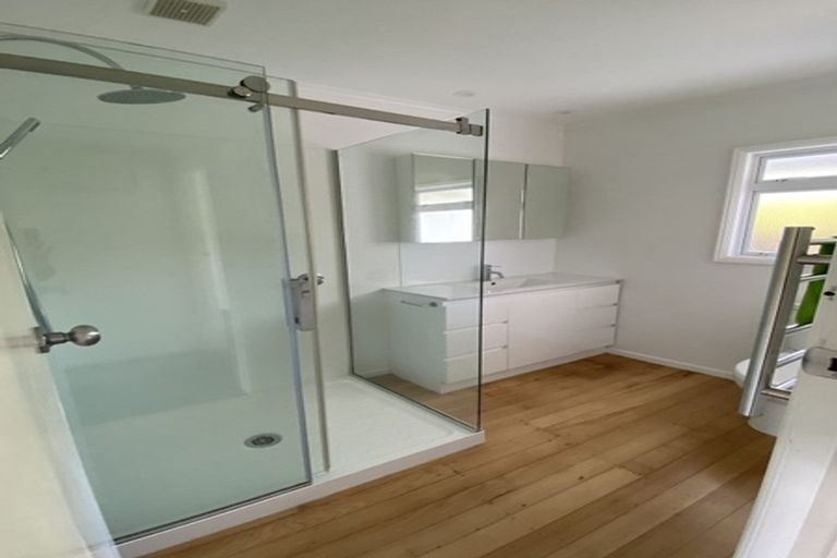 Photo of property in 269 St Johns Road, Saint Johns, Auckland, 1072