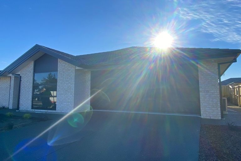 Photo of property in 16 Chilton Drive, Rolleston, 7615