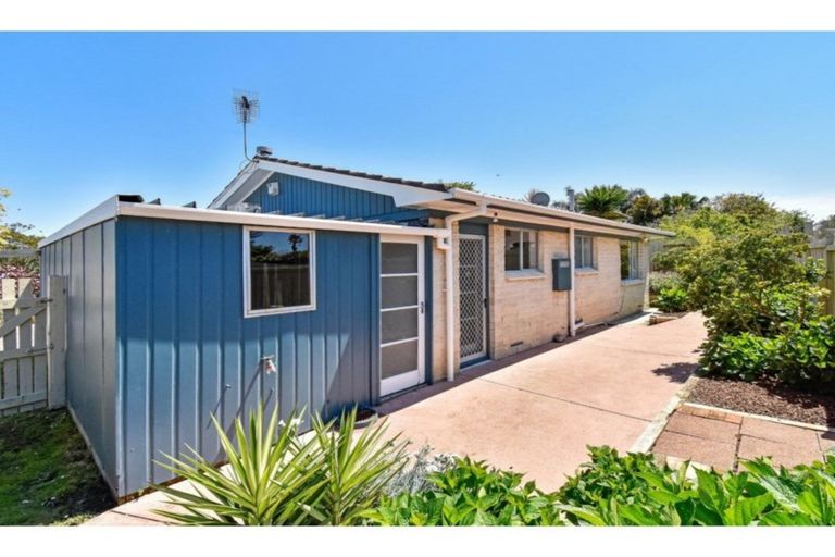 Photo of property in 1/576a Weymouth Road, Weymouth, Auckland, 2103