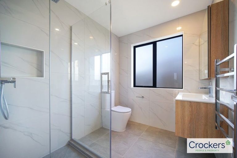 Photo of property in 83c Russell Road, Manurewa, Auckland, 2102