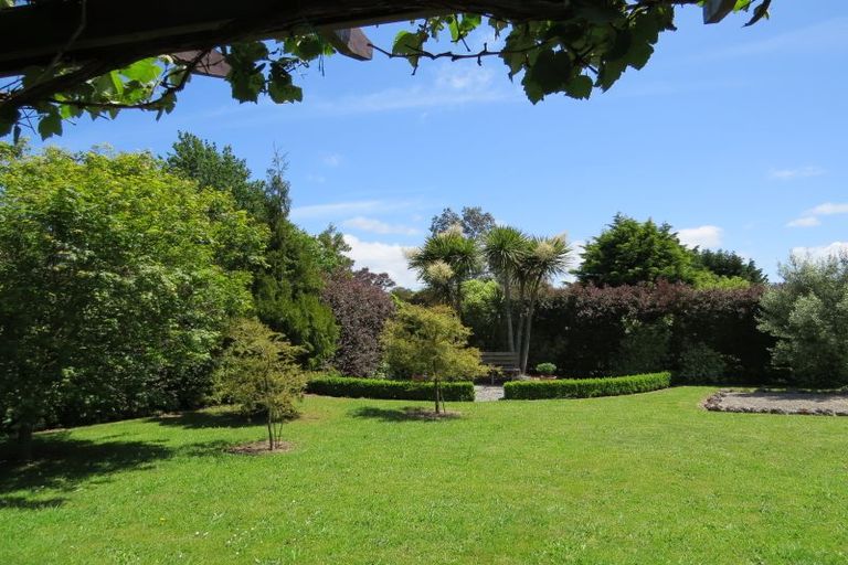 Photo of property in 46 Charles Street, Carterton, 5713