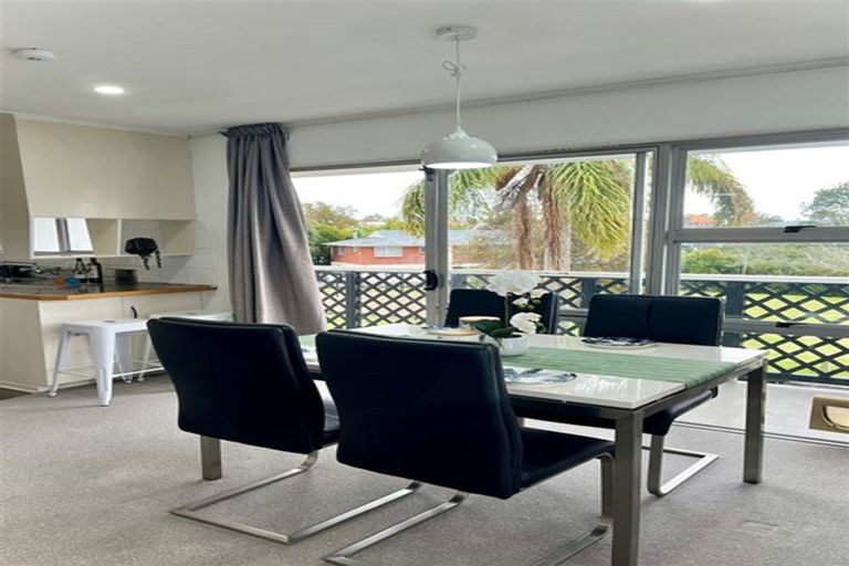 Photo of property in 4/23 Copley Street, New Lynn, Auckland, 0600