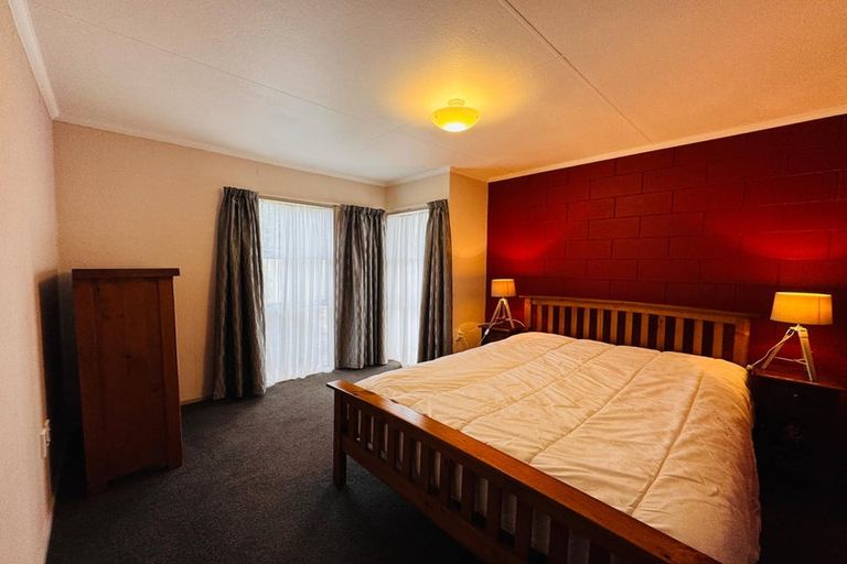 Photo of property in 3/133 Russell Street, Palmerston North, 4414