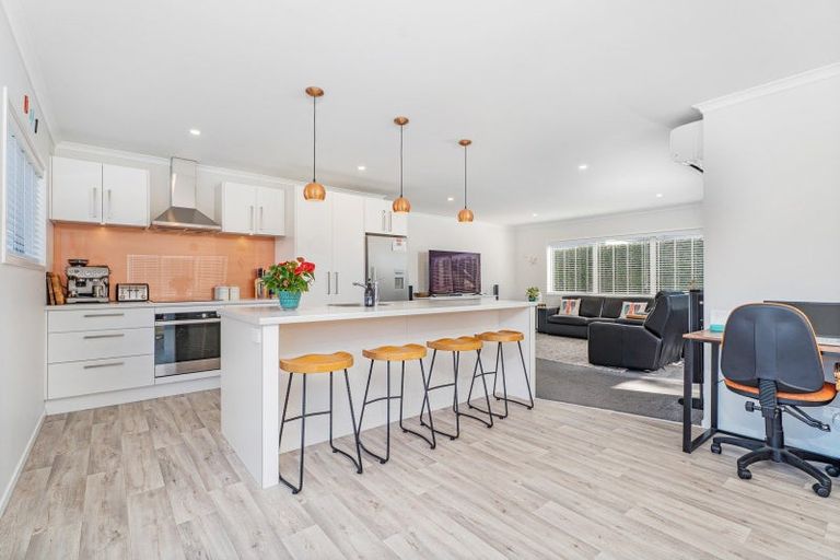 Photo of property in 10 Oceanair Drive, Pauanui, Hikuai, 3579