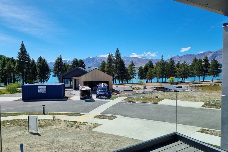 Photo of property in 18 Station Bay Rise, Lake Tekapo, 7999