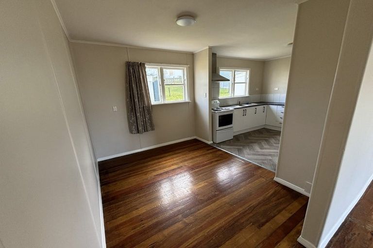 Photo of property in 82-84 Leicester Street, Cannons Creek, Porirua, 5024