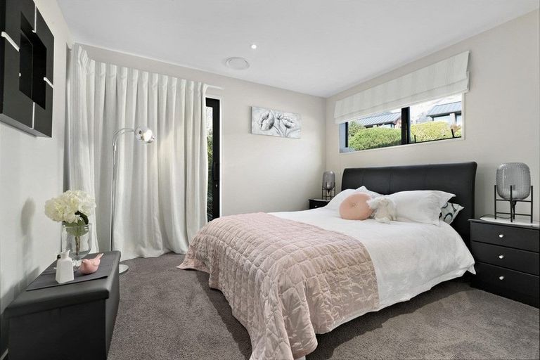 Photo of property in 9 Mckellar Drive, Jacks Point, Queenstown, 9371
