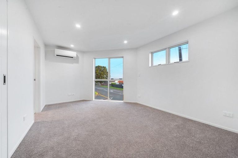 Photo of property in 30 Carruth Road, Papatoetoe, Auckland, 2025