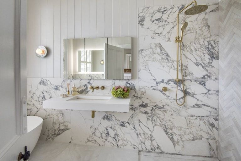 Photo of property in 15 Jubilee Avenue, Devonport, Auckland, 0624