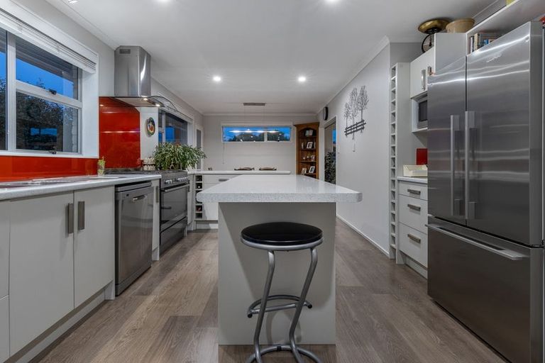 Photo of property in 635 Queen Street East, Levin, 5510