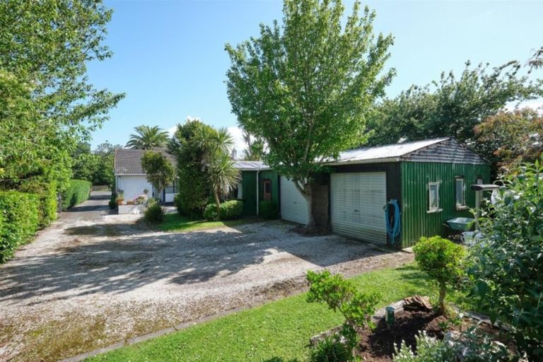 Photo of property in 9 Falstaff Street, Stratford, 4332