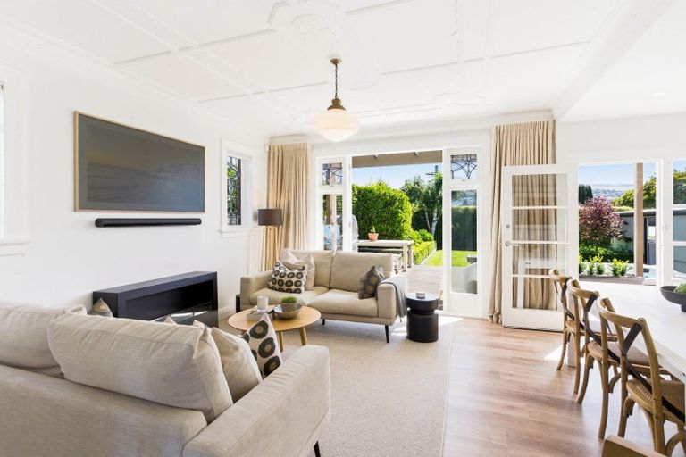 Photo of property in 17 Wycolla Avenue, Saint Clair, Dunedin, 9012