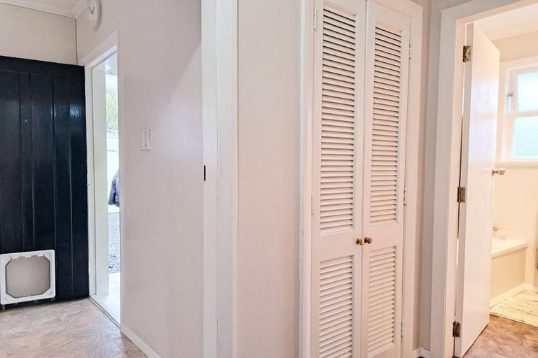 Photo of property in 410 Fergusson Drive, Heretaunga, Upper Hutt, 5018