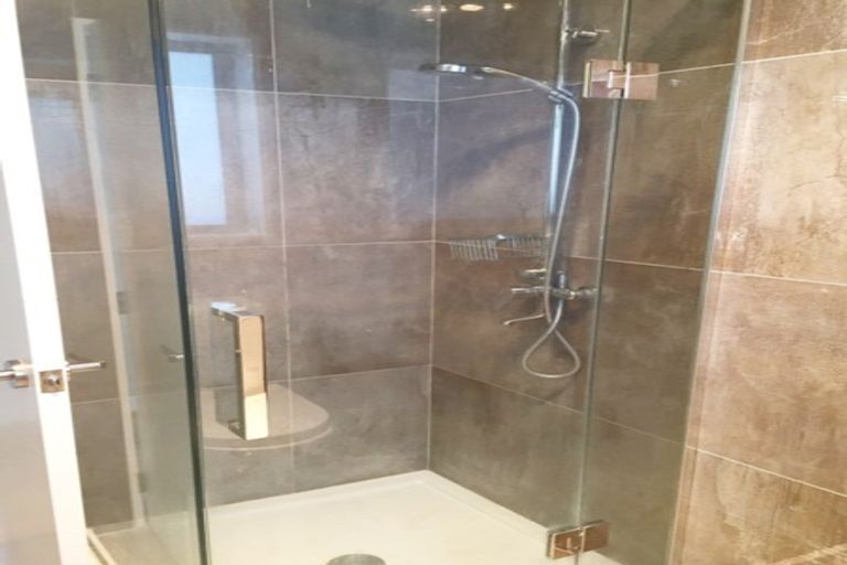 Photo of property in 6 Ballindrait Drive, Flat Bush, Auckland, 2019